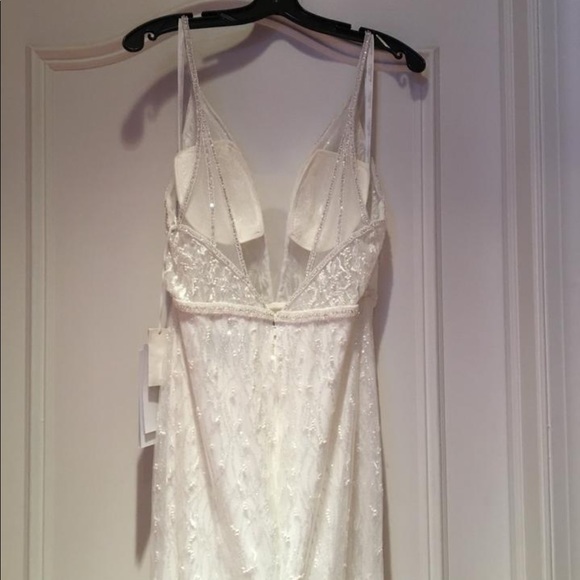 Calla Blanche Wedding Dress - Picture 5 of 12